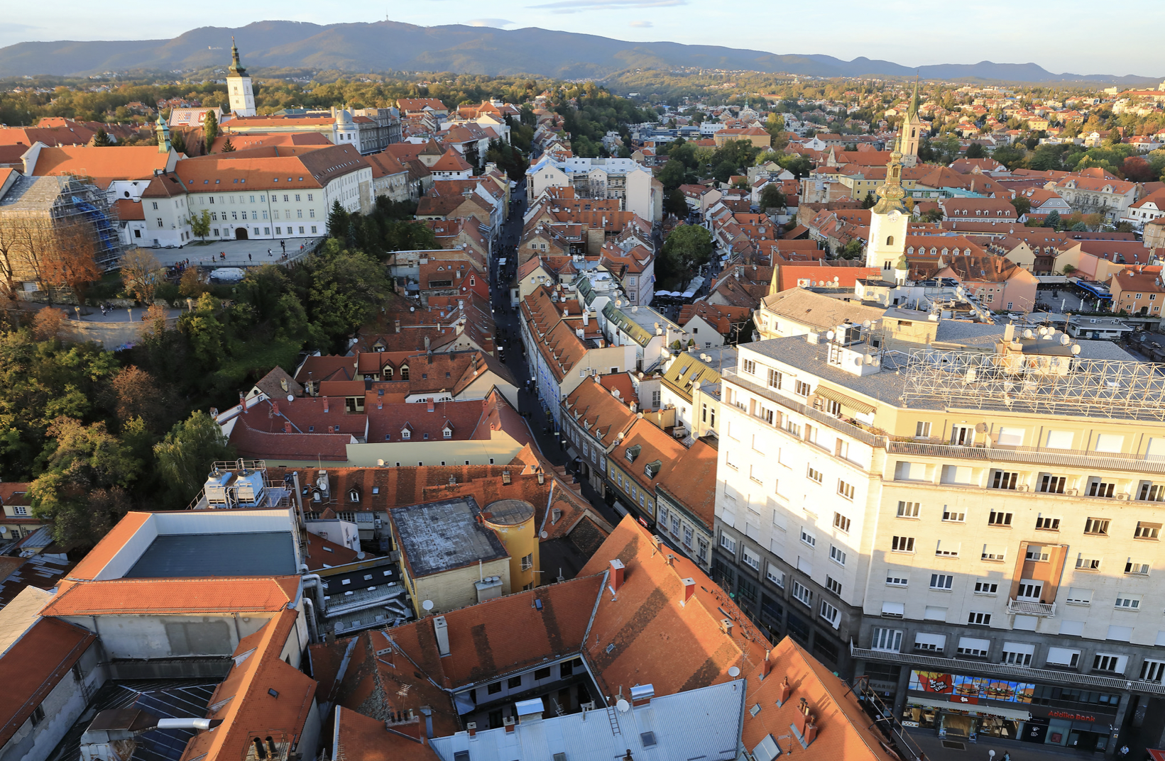 Zagreb Photo by Watana