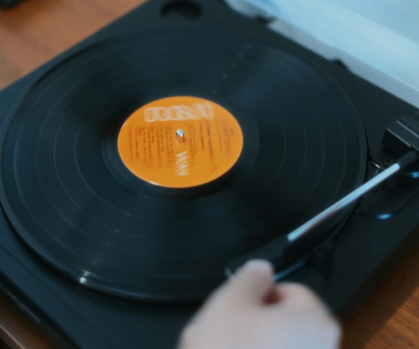 jason-leung-7b46Ekrvegs-unsplash