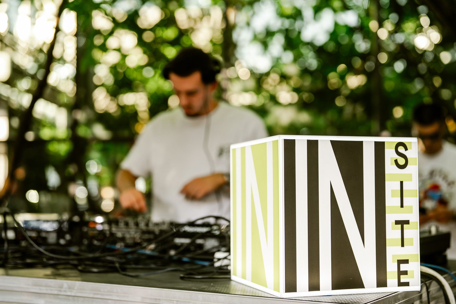 Photo by Gordan Svilar