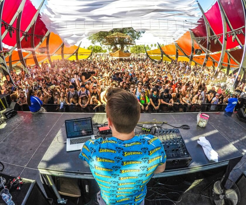 eric-ward-uD0W-swVGgE-unsplash (2)